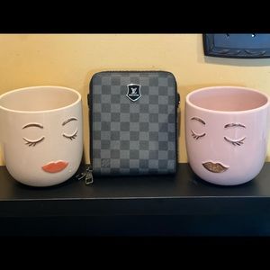 New rts crossbody/card holder